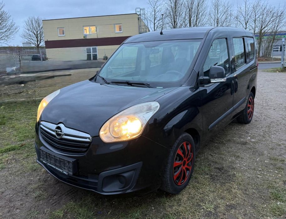 Bot complet Opel Combo D 2014 bara fata capota aripi faruri trager