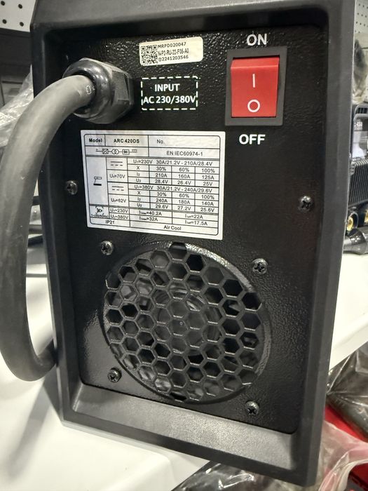 Сварочный аппарат “RILAND”ARC 420DC.  220-380v эл.дуговая сварка