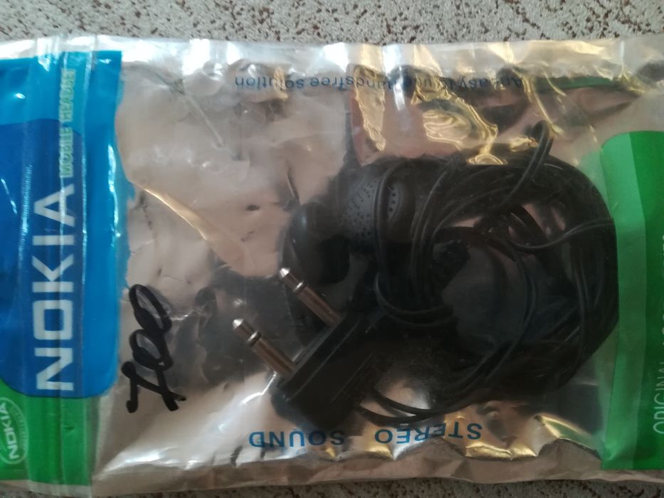 Наушники  разные