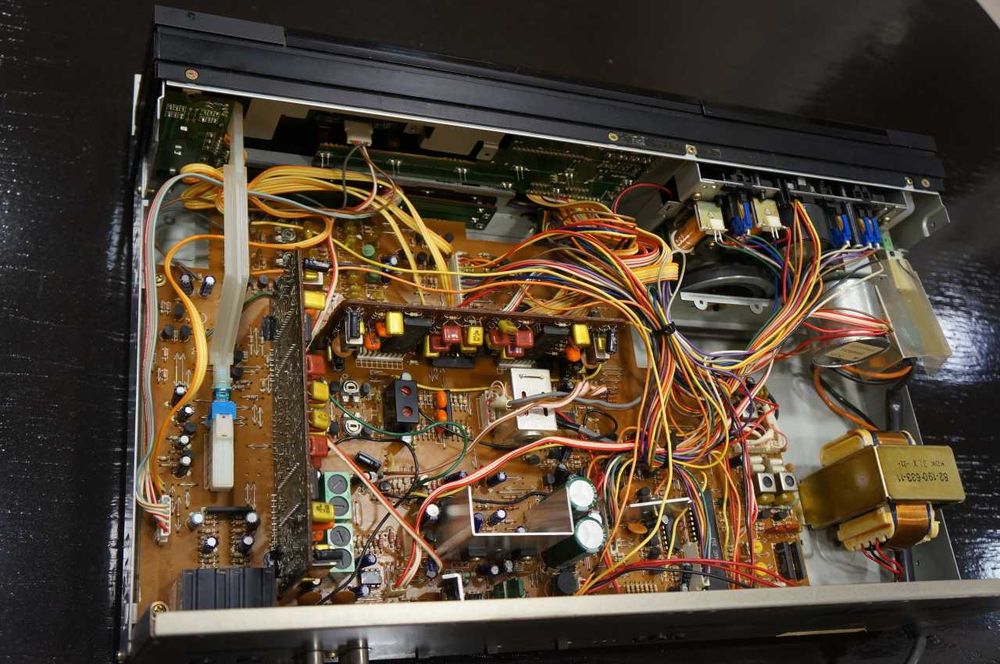 Aiwa AD-F660 касетен дек