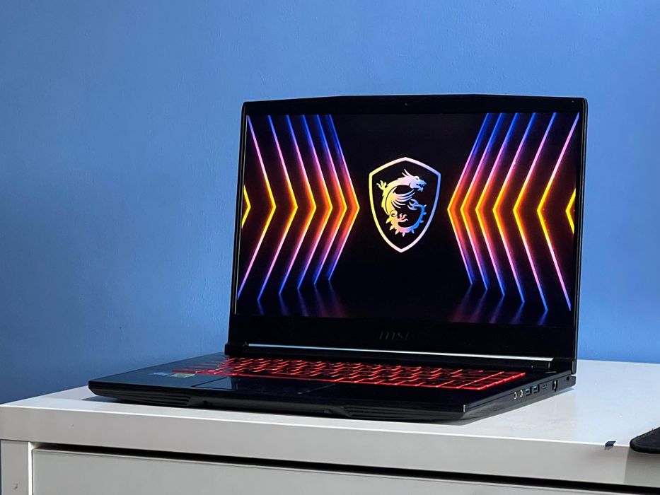 Laptop MSI GF63 Thin RTX 4050 i5-12450H