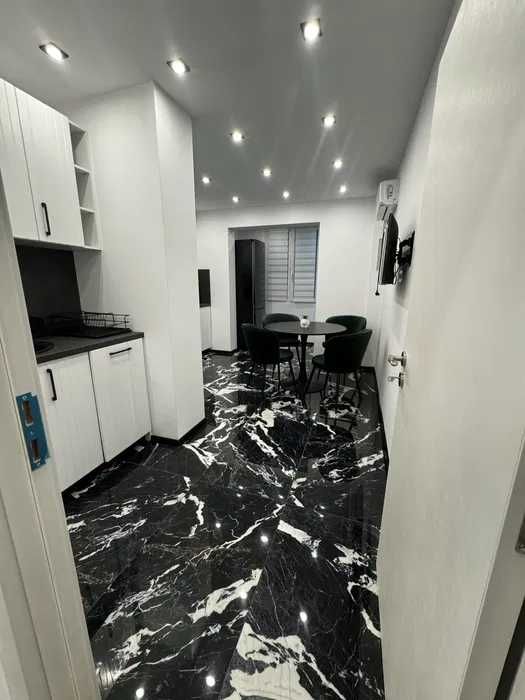 Тристаен апартамент - Красно село