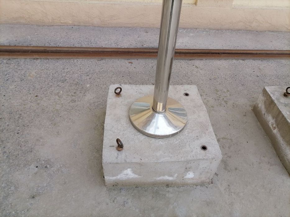 Bayroqlar va Флагшток Флаги Байроклар