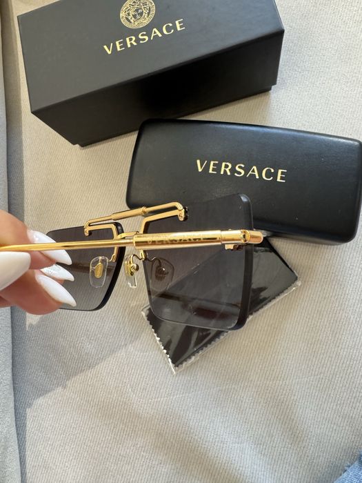 Слънчеви очила Versace