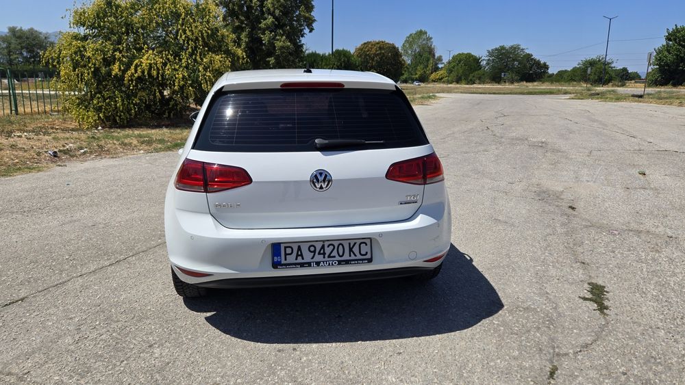 Volkswagen Golf TGI