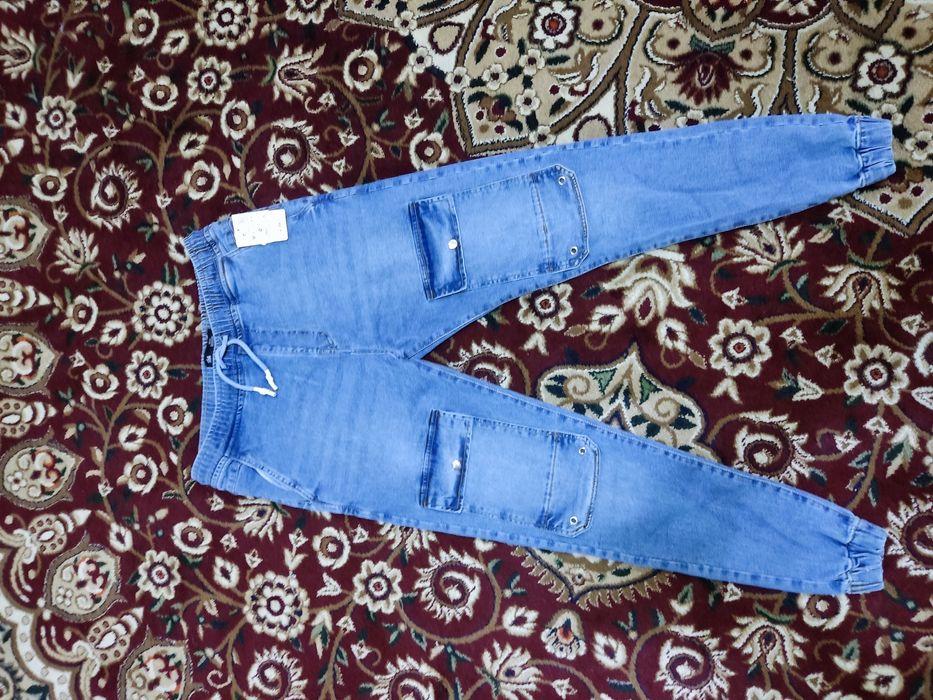 Джинсы. Joggers.