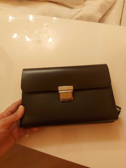 Продам мужскую барсетку