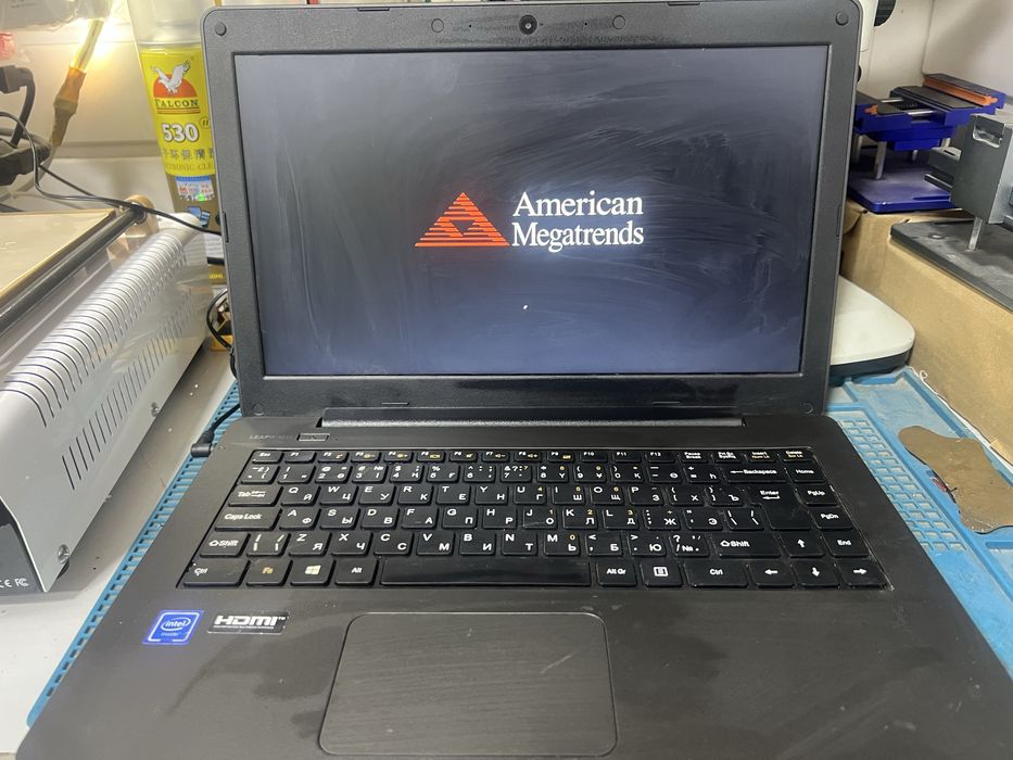 ноутбук продам .