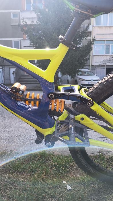 Specialized demo 8 , canyon sender 6.0