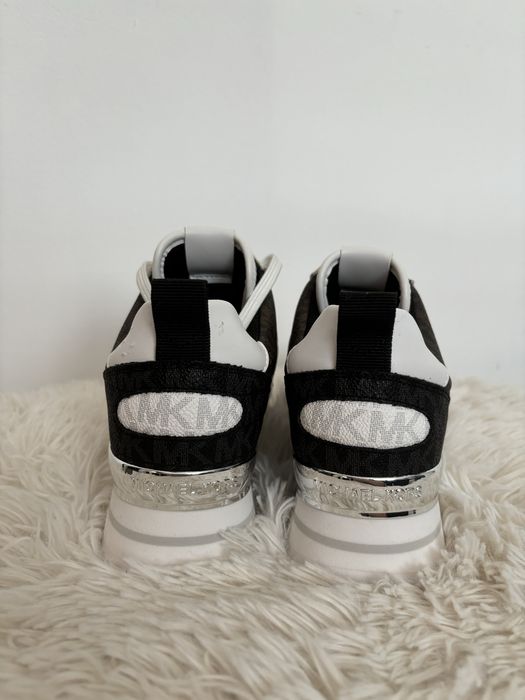 Дамски обувки Michael Kors