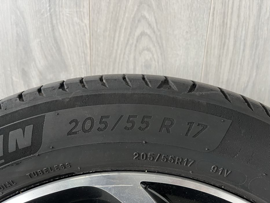 Оригинални джанти 17 цола 4х100 за Рено Каптюр с летни гуми 205/55/17