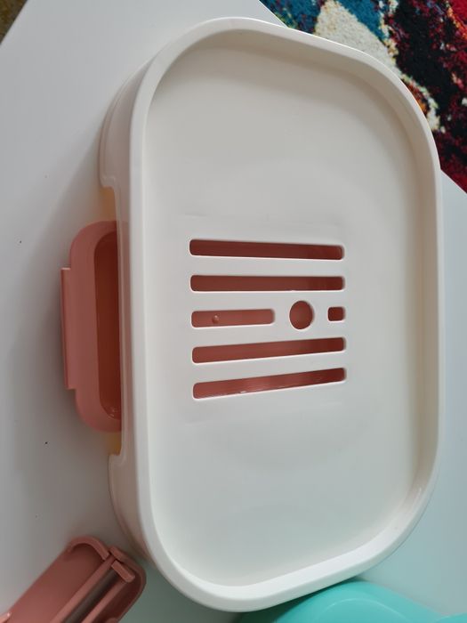 cutie depozitare/suport biberoane si tetine