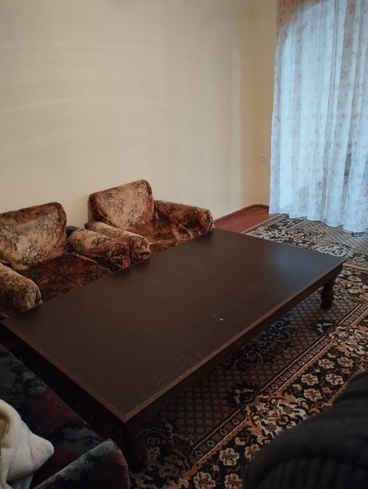 Мухаёда 2 хонали квартира ижарага берилади