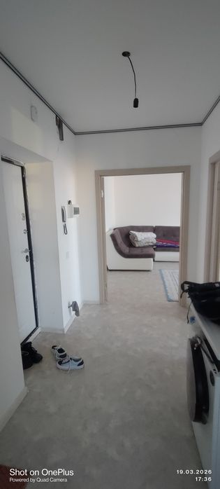 Здравствуйте, ищю девушку на подселение