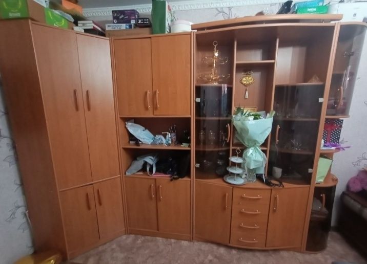 Продам шкафы недорого