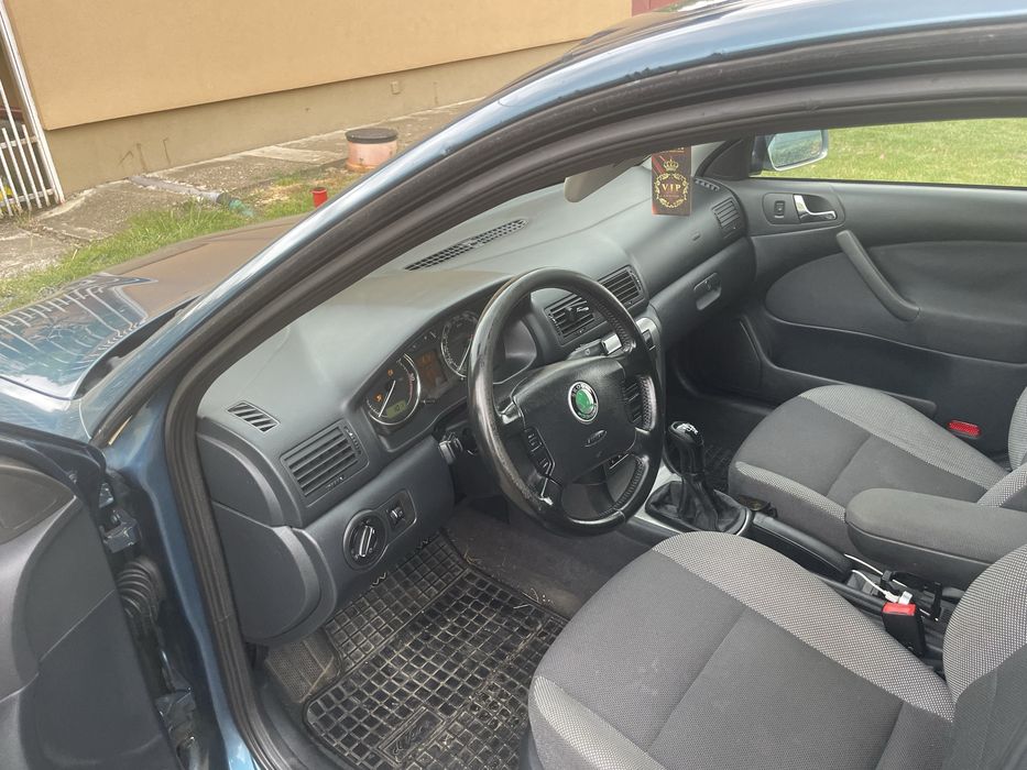 Vind skoda octavia 1 . 1.9 tdi ALH . Mai multe detali la telefon