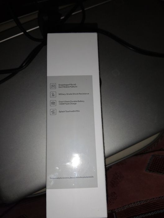 Продам смартфон новый Oppo