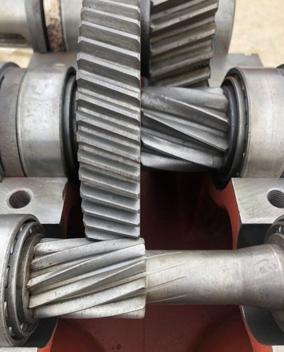 Редукторы 1Ц2У-250