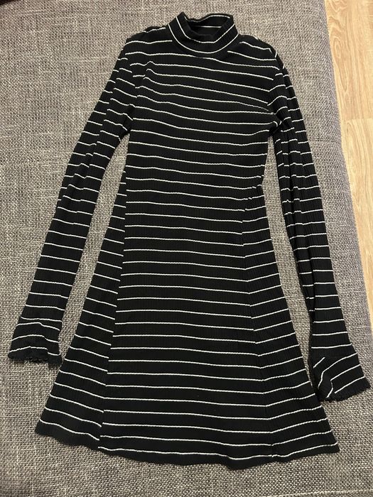 Rochie pulover Pins and needles