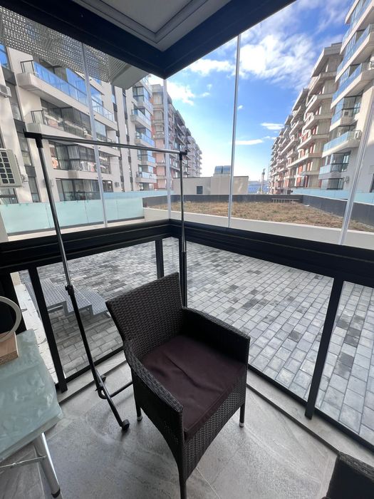 Tomis Park 2 camere cu terasa mobilat utilat 08m