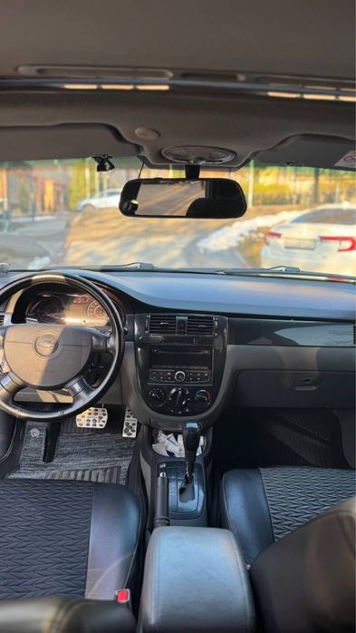 Chevrolet Gentra avtomat