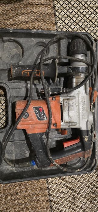 Аренда Перфоратор 2000