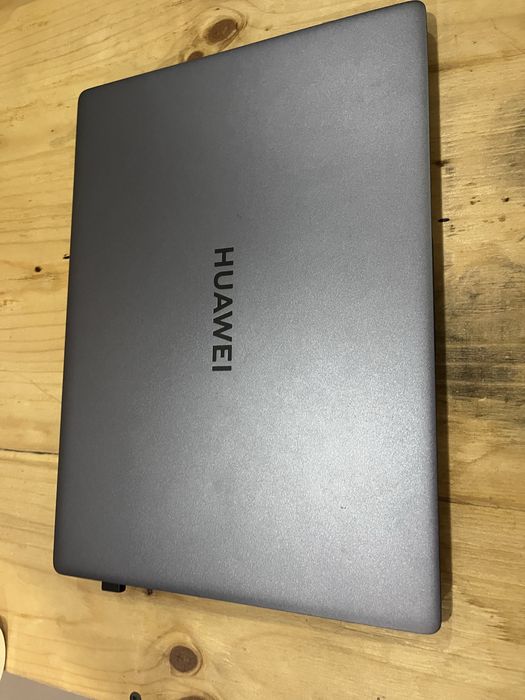Huawei Matebook D14