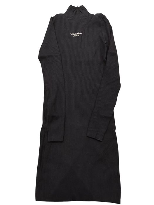 Calvin Klein jeans рипс рокля M/L размер