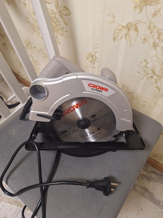 Дисковая пила crown ct15074