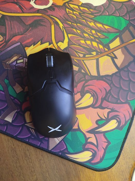 Игровая мышь Deluxe m800DC
