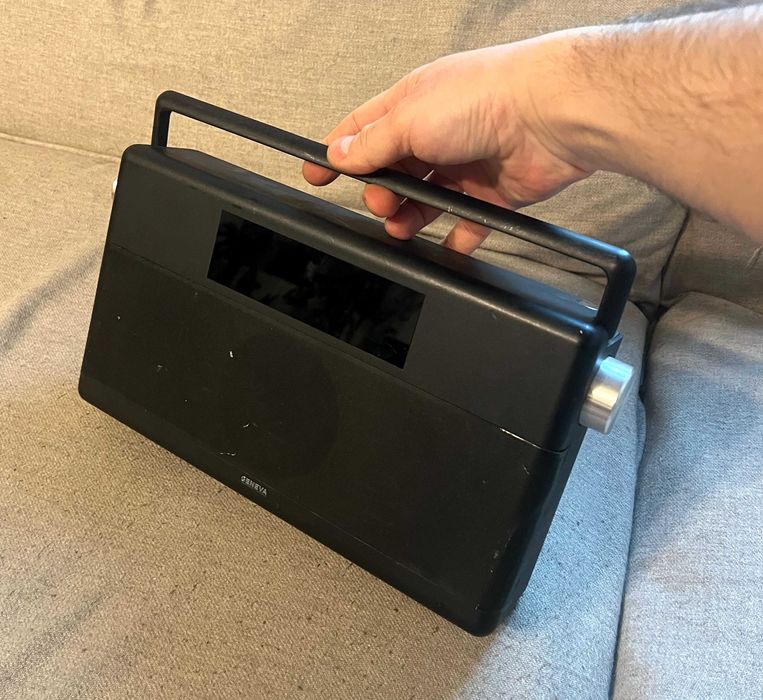 Radio portabil Geneva DAB FM Bluetooth functional