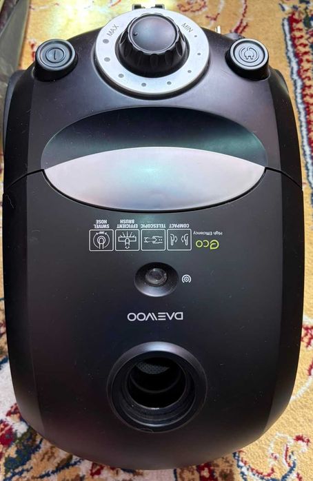 Aspirator cu sac Daewoo RC-L381B, 800W, eco