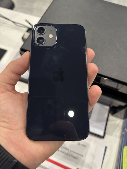 Iphone 12 на 64 гб
