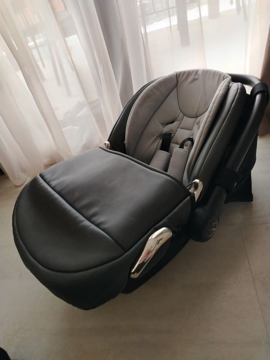 Бебешко столче/кошче за кола Junama