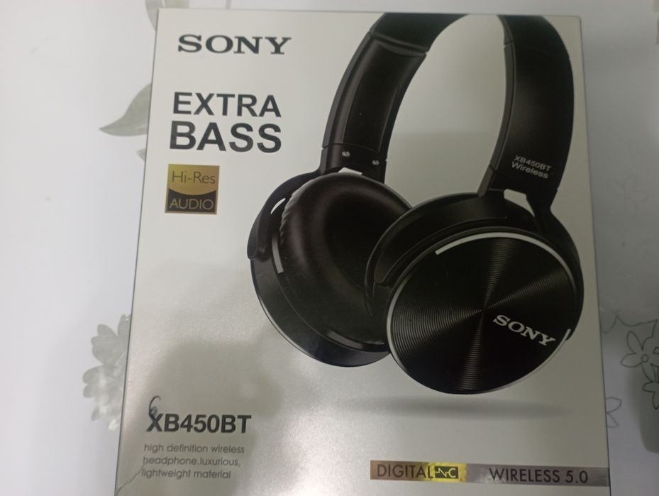 Накладные наушники Sony