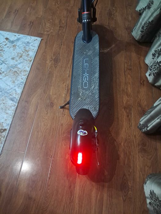Trotineta electrica LEXGO R9X PRO autonomie 25 km/h