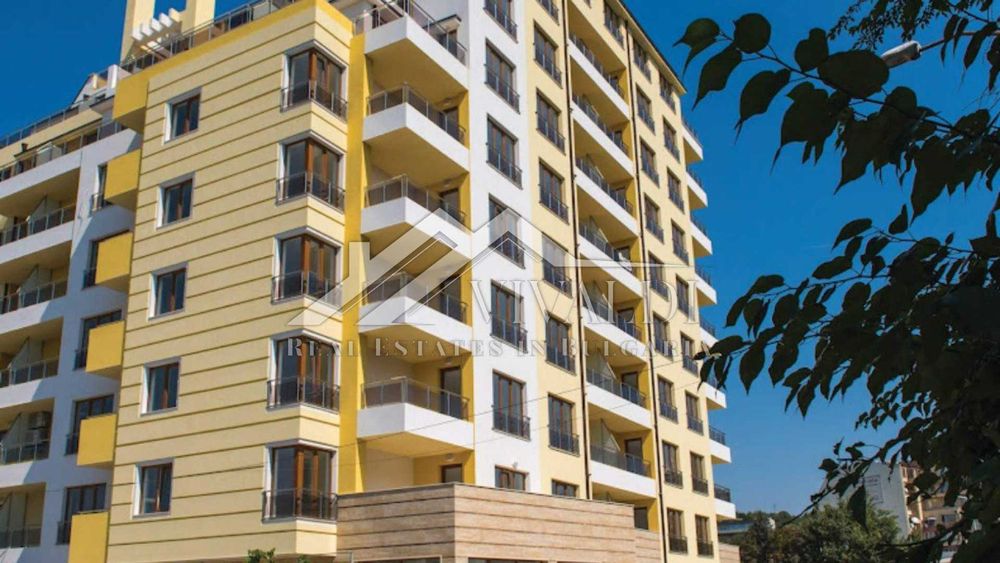 Продава се Двустаен апартамент в Варна, Център - 68 кв.м за 2250 €/кв.м - Снимка #8