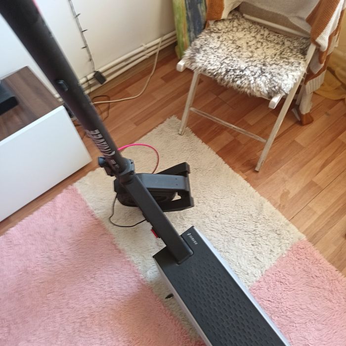 Vând trotineta electrica  NAVEE S40