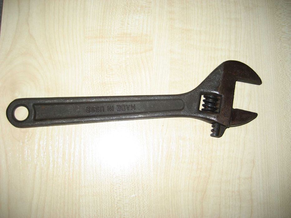 ключ разводной до 30 советский новый