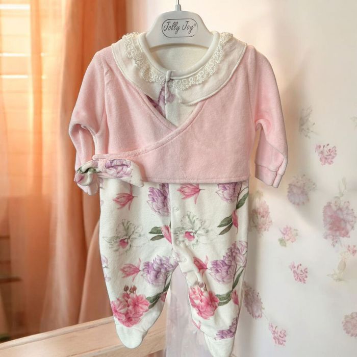 Hăinuțe pentru copii (fetițe și băieței)