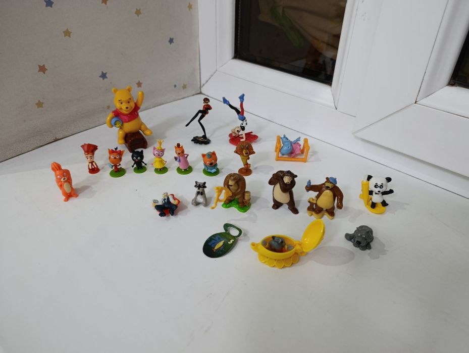 Игрушки Киндер, игрушки чупа чупс