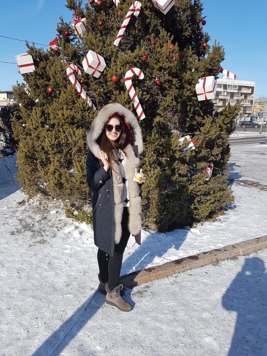 Продам парку в идеальном состоянии