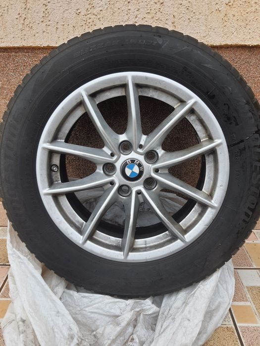 Jante bmw din aliaj fără zgârieturi cu cauciucuri de iarnă Dot2020