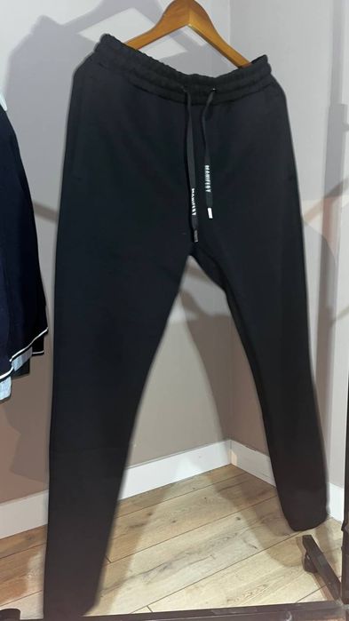 Двойка размер М.