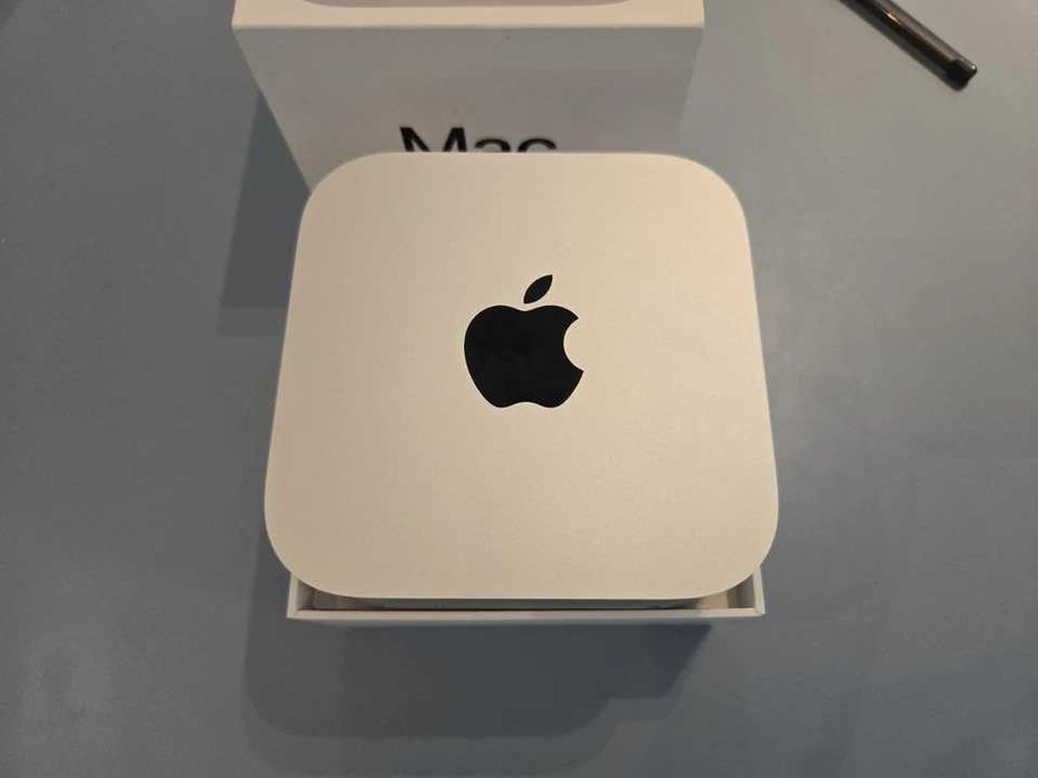 Настолен компютър Apple - Mac mini, M4 10C/10C, 16GB/256GB