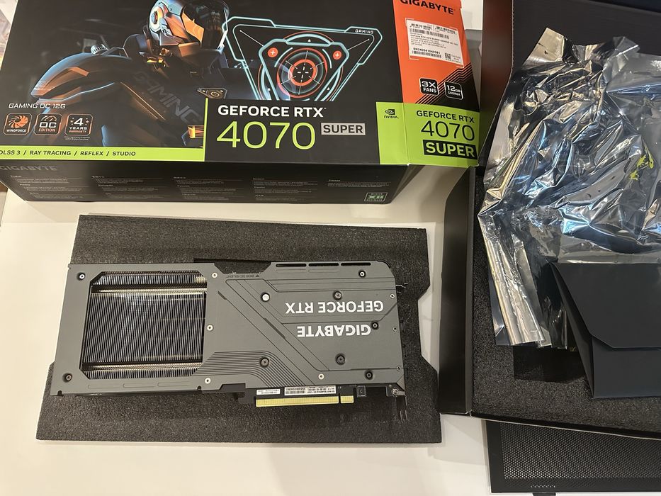 Placa video GIGABYTE 4070 Super Gaming OC