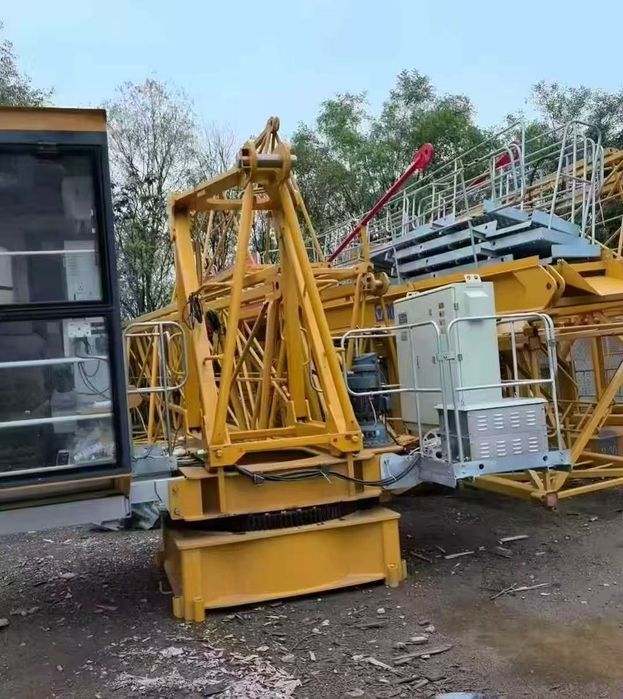 Bashenniy kran 6018 , 8 tonnalik