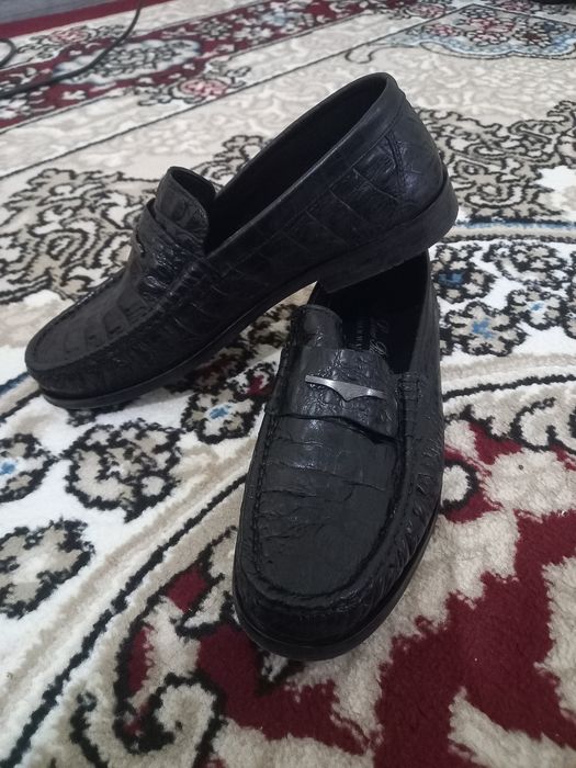 Makasina 2 marta kiyilgan qaytib ishlatilmagan