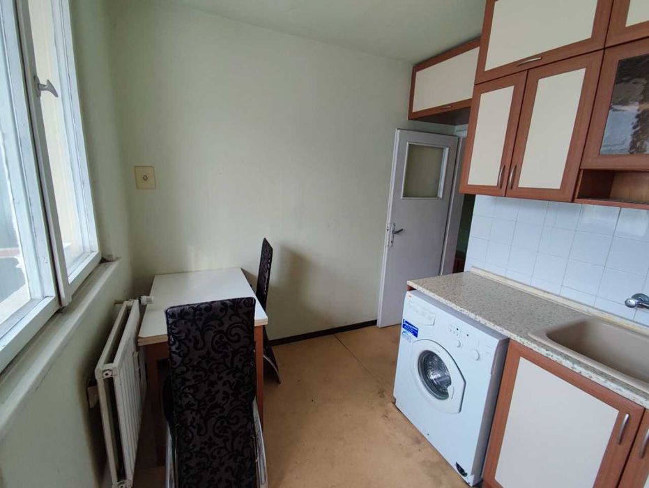 Дава се под наем Едностаен апартамент в Пловдив, Гагарин - 60 кв.м за 225 € - Снимка #4