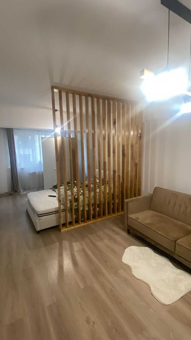Apartament cu o camera de inchiriat bloc Conest Vision